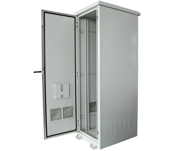 UltraLAN 42U Outdoor Free-standing Network Cabinet